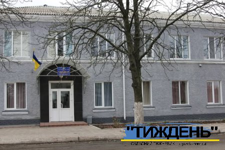 В Тростянецькому суді для учасників судових процесів облаштували кімнату, оснащену комп`ютером з доступом до інтернету