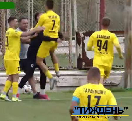 Здобувши перемогу на виїзді "Тростянець" став одноосібним лідером чемпіонату