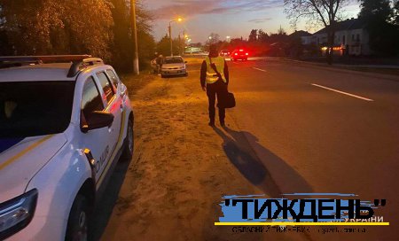 Через неуважність на дорозі 4-річна дитина потрапила під колеса авто