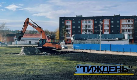 Більше без танків: у Тростянці продовжується відновлення привокзальної площі