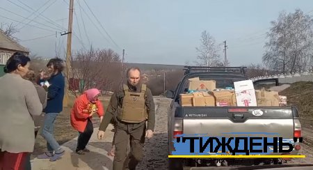 У Тростянці броньований джип, подарований волонтерами теробороні, пропонують передати ЗСУ