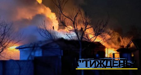 Масована атака на Сумщину: росіяни поцілили у будинки