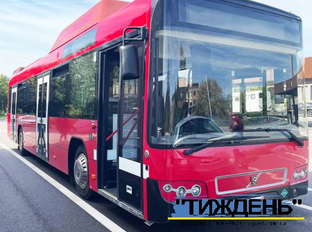 Ще один автобус і сміттєвоз: міжнародні партнери допомагають Тростянецькій громаді